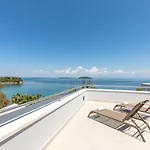 Hiddenbay