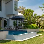 Hiddenbay * Urla