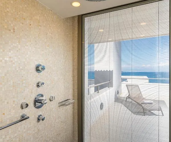 Hiddenbay אורלה