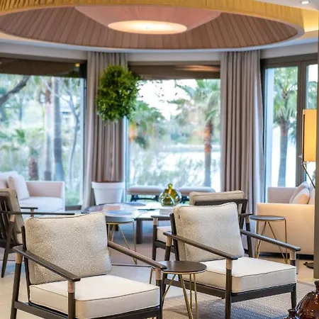 Otel Hiddenbay